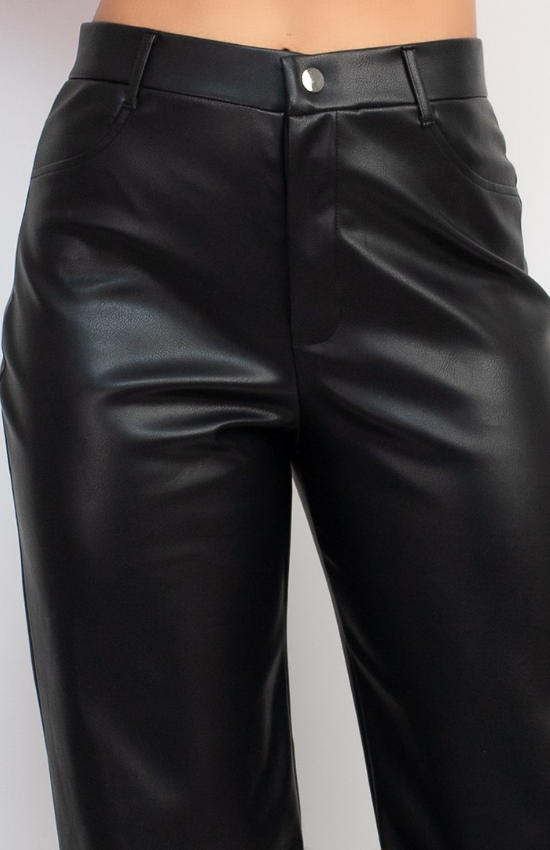 Malie Casual Pair Of Faux Leather Mid-Rise Belt Loops Pants