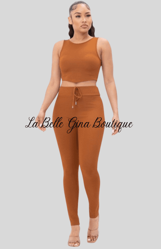 Kale set with no sleeve and matching bottom. - La Belle Gina Boutique